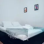 Πανσιόν Alameda *